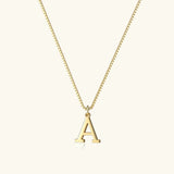 Therese Initial Halsband i Guld
