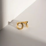 Jackie Twist Ring i Guld