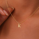 Therese Initial Halsband i Guld